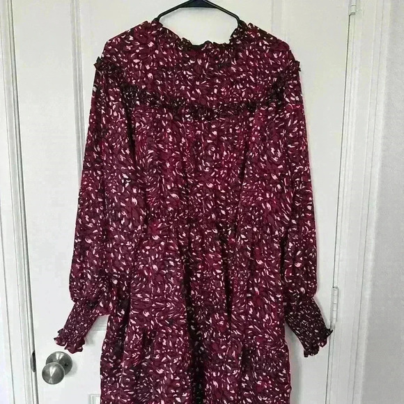Eloquii Elements Floral Satin Dress with Ruffle Yoke size 22/24 - Picture 3 of 11